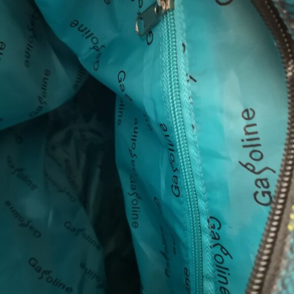 Gasoline Canvas Overnight / Carry On Bag - Picture 8 of 8